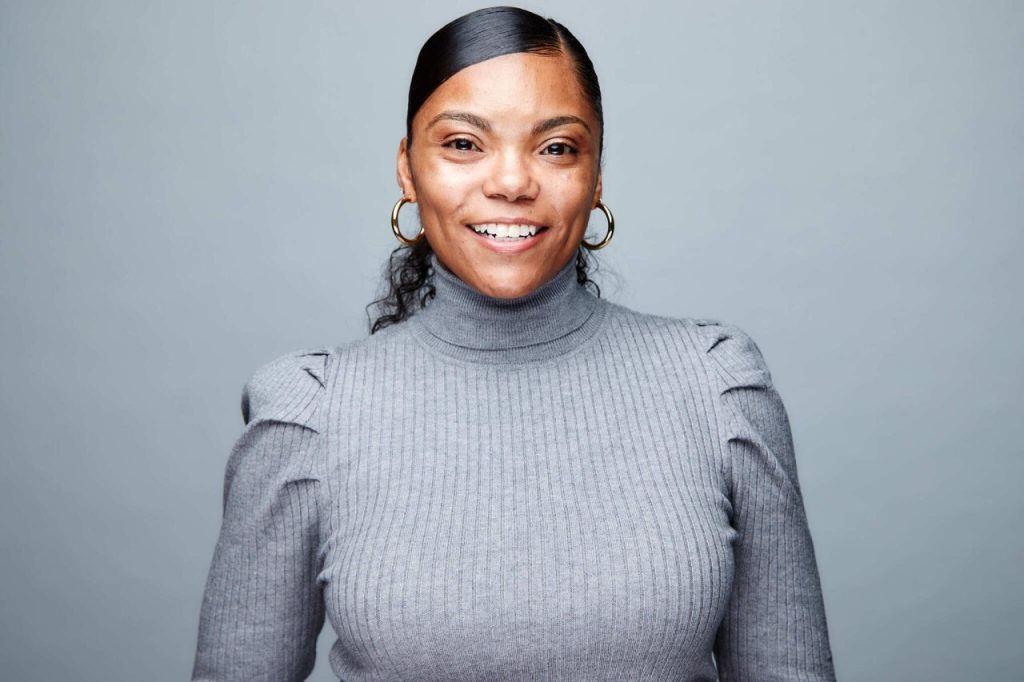 Photo of Samatha Cook